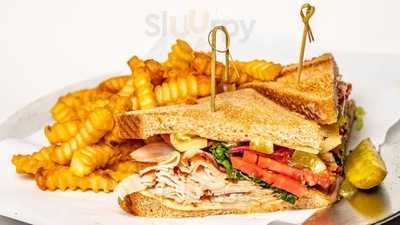 The Bostonian Market And Cafe