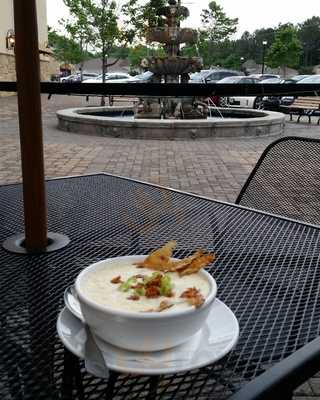 Circles Grill And Market