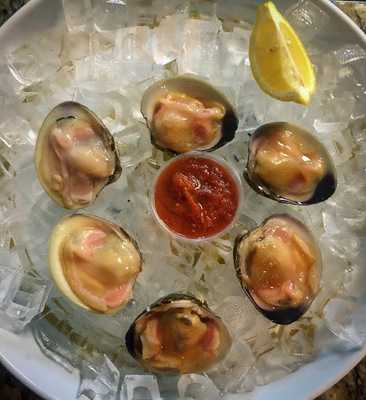 Circles Grill And Market