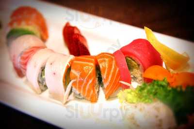 Maru Sushi & Korean Grill