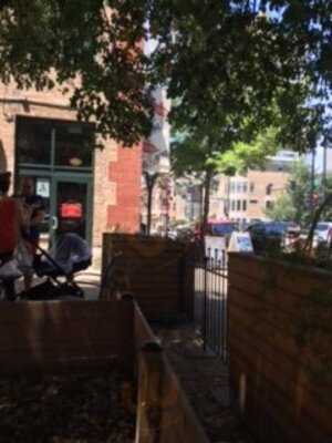 Spoke & Bird Cafe (south Loop)