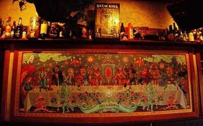 Mcmenamins Hillsdale Brewery And Public House