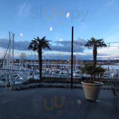 3 Sheets At The Harbor