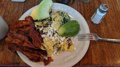 Rooster's Bar & Grill