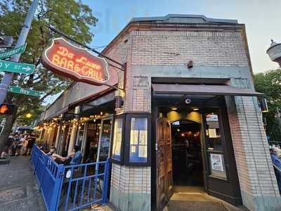 Rooster's Bar & Grill