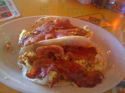 Martha's Cocina Y Cantina