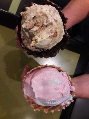 Baskin-robbins