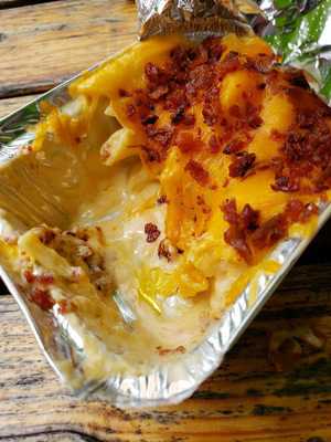 Herb's Mac And Cheese