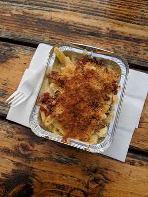 Herb's Mac And Cheese