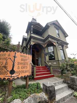 Pied Cow Coffeehouse