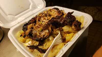 Vibes By Island Vybz Restaurtant & Lounge