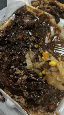 Vibes By Island Vybz Restaurtant & Lounge