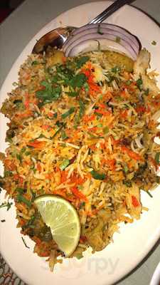 Cinnamon Indian Grill