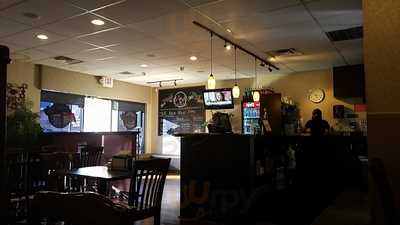 Full Circle Pizza & Grill