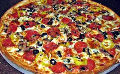 Full Circle Pizza & Grill