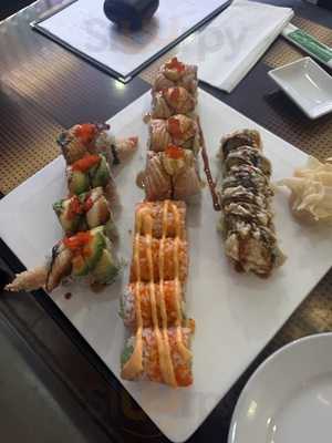 Mitoushi Sushi, Asian Fusion
