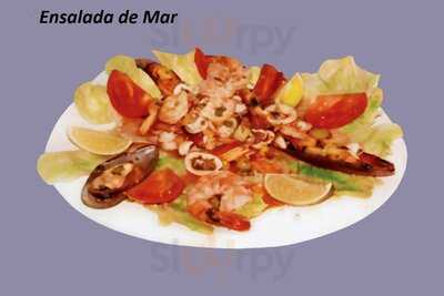 El Centroamericano Restaurant Y Liquor Bar