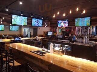 Woofs Sports Bar