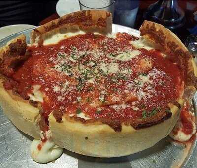 Manhattan Chicago Pizza Kendall