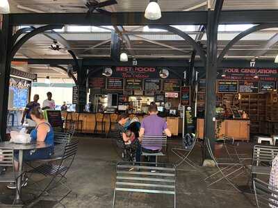 World Famous N'awlins Cafe' And Spice Emporium