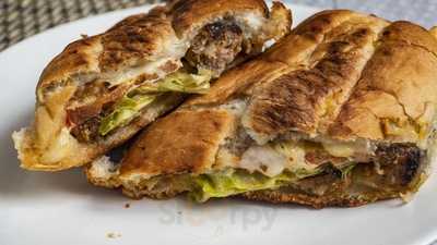 Fat Duck's Pizza South