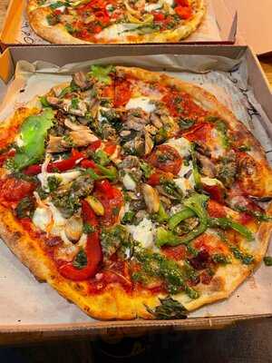 Blaze Pizza