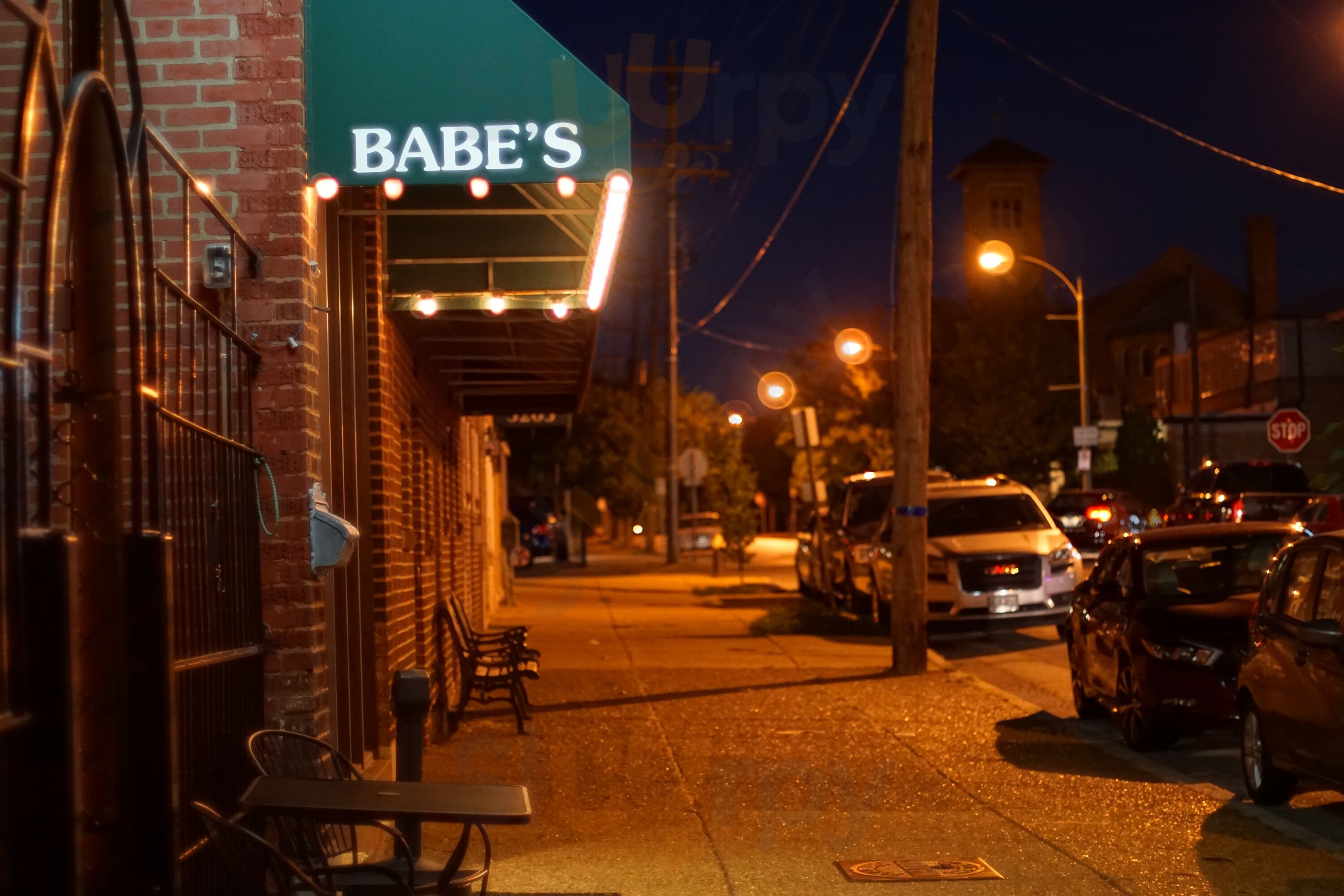 Babe's Tavern And Garden