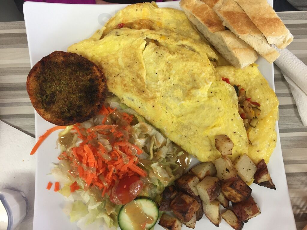 Delices Gourmands French Bakery