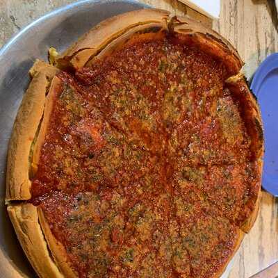 Chicago's Pizza