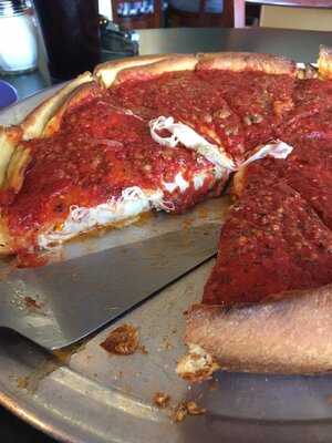 Chicago's Pizza