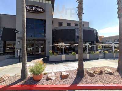 Tutti Frutti Frozen Yogurt