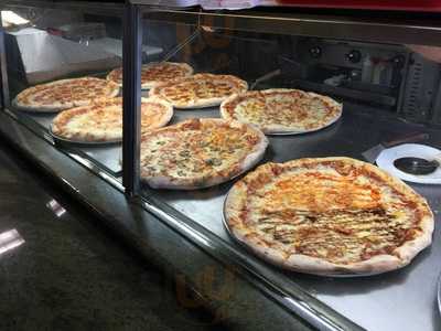 Maximum Flavor Pizza Shop