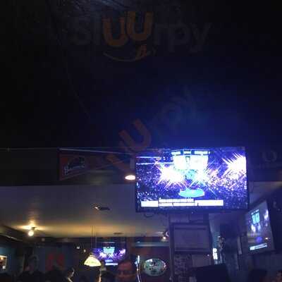 Suki's Bar And Grill