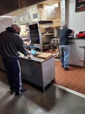 500f Pizza X Taphouse