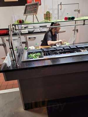 500f Pizza X Taphouse