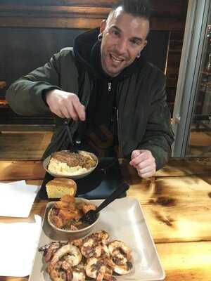 Black Nile Seafood & Soul Food