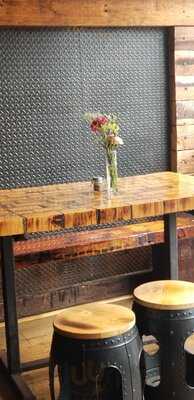 Black Nile Seafood & Soul Food