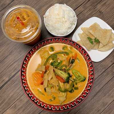 Table Thai Bar & Bistro