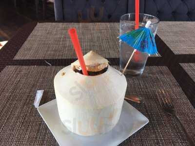 Table Thai Bar & Bistro