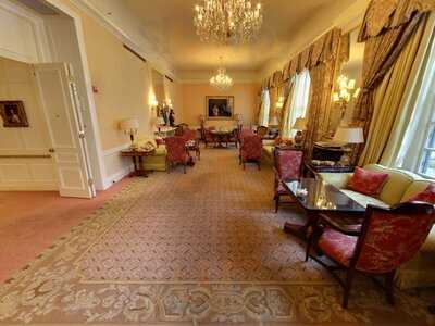 Champagne Sunday Brunch