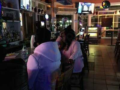 Snookers Bar & Grill