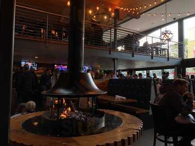 Barrel Head Brewhouse