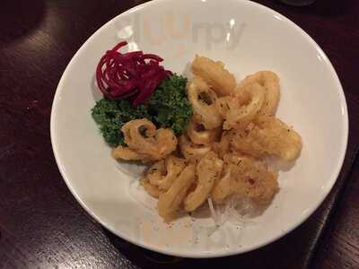 Tanoshii Sushi - West Loop