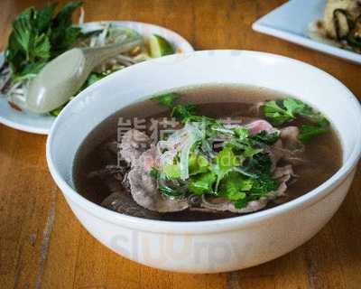 So B.a. Vietnamese Restaurant