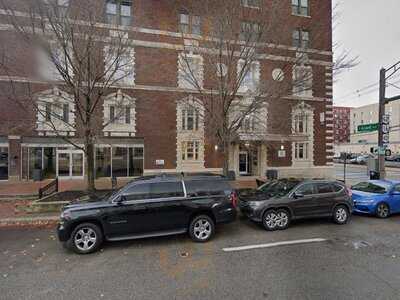 Koko Tea Salon & Bakery