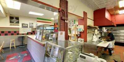 Larry's & Carol's Pizza