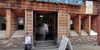 Larry's & Carol's Pizza