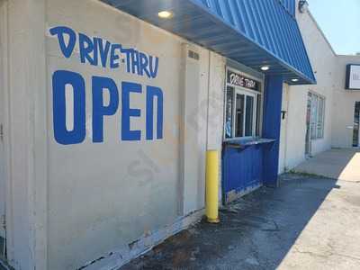 Wayne's New Skoo Bbq