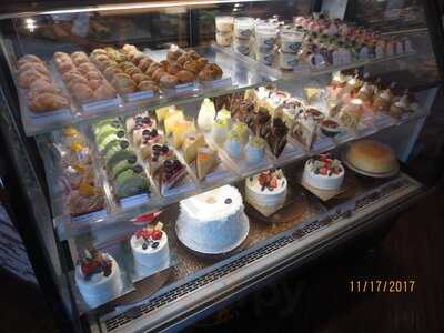 Suzuya Pastries & Crepes