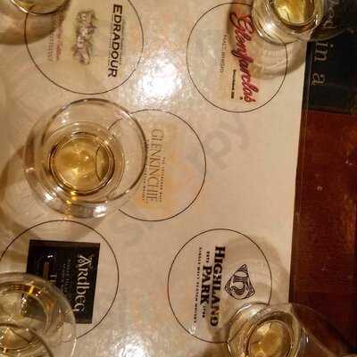 Macleod's Fish & Chips And Scottish Pub